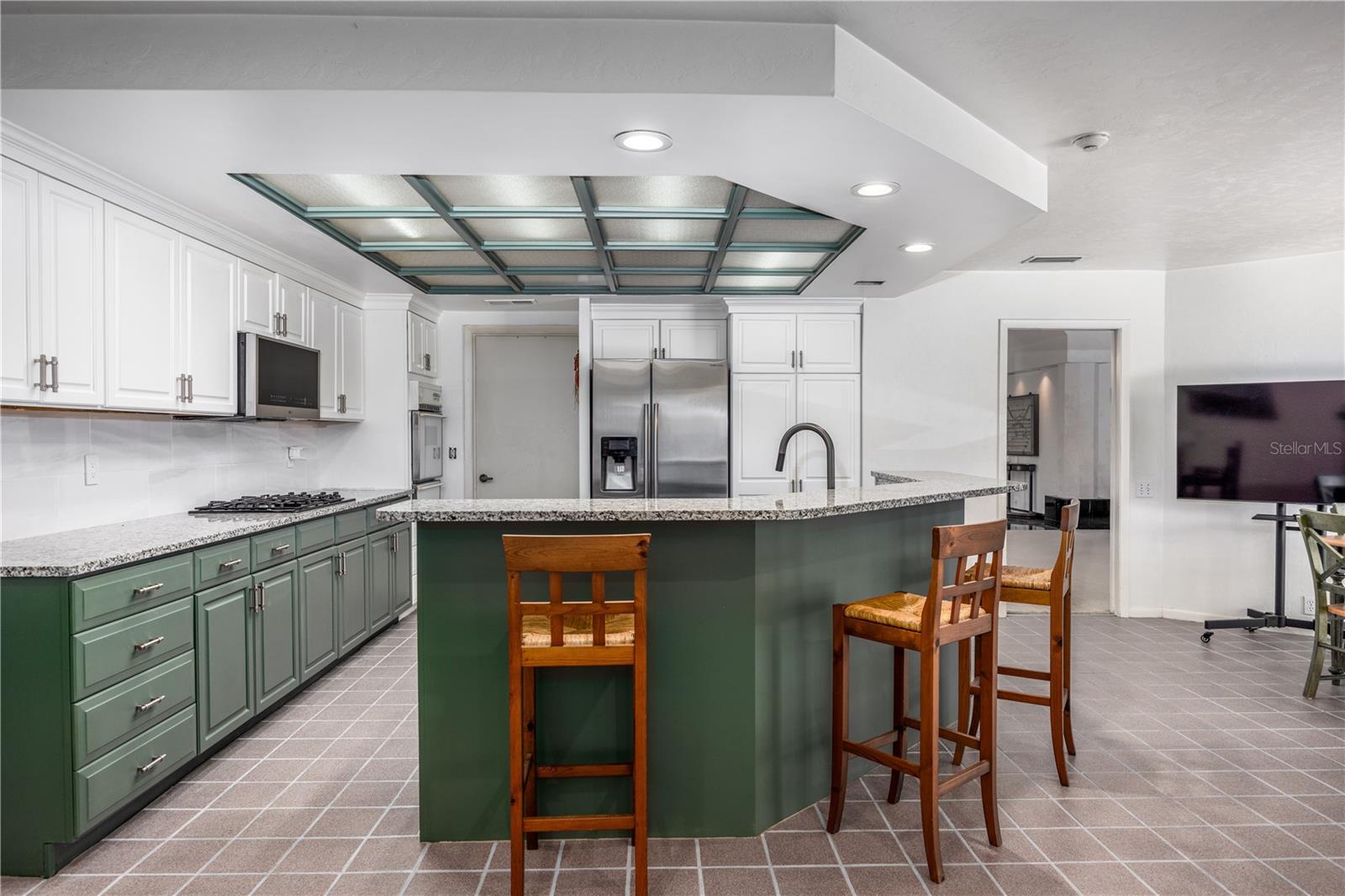 Image 22 of 52 For 4616 57th Drive