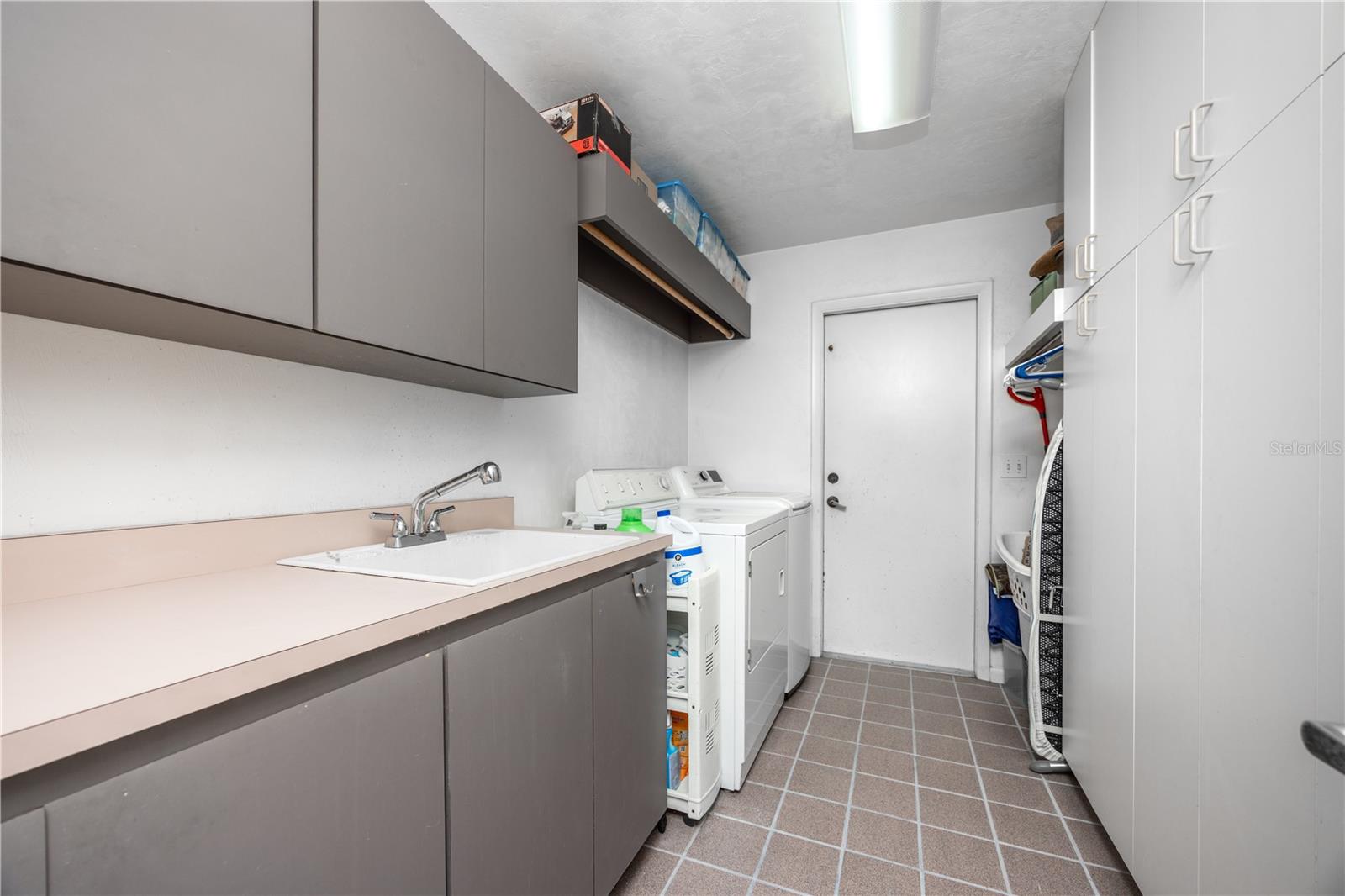 Image 24 of 52 For 4616 57th Drive