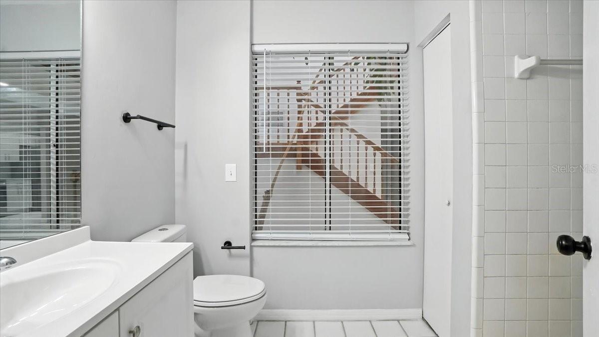 Image 11 of 35 For 819 51st Way