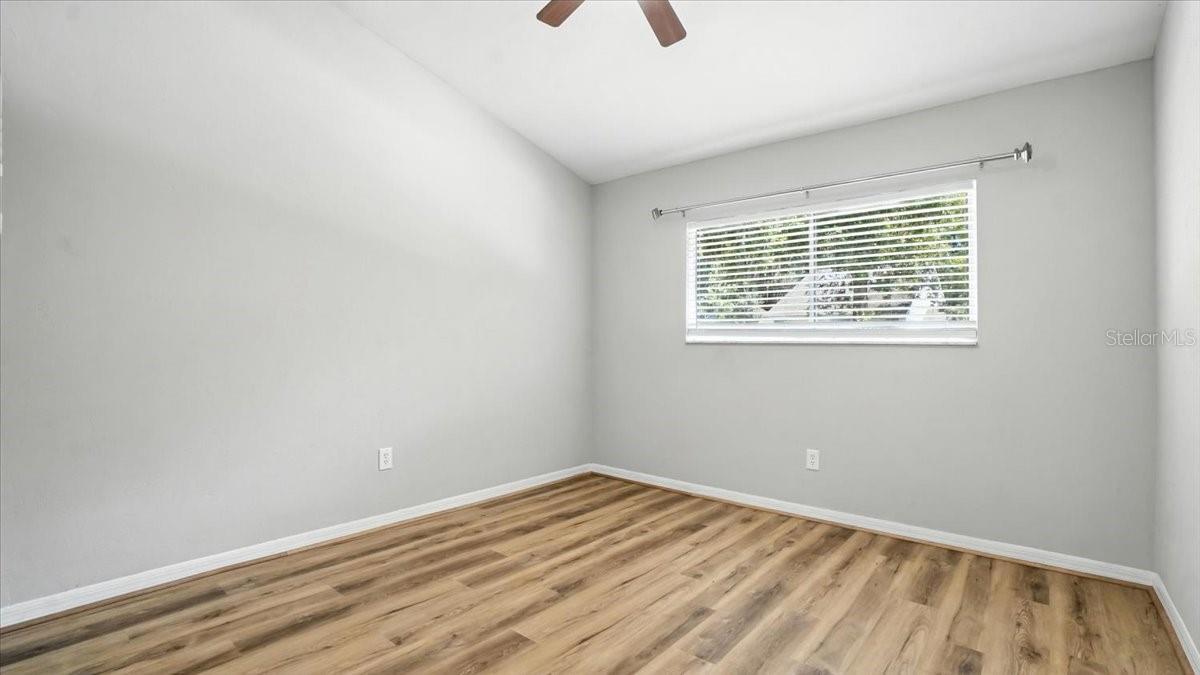 Image 26 of 35 For 819 51st Way