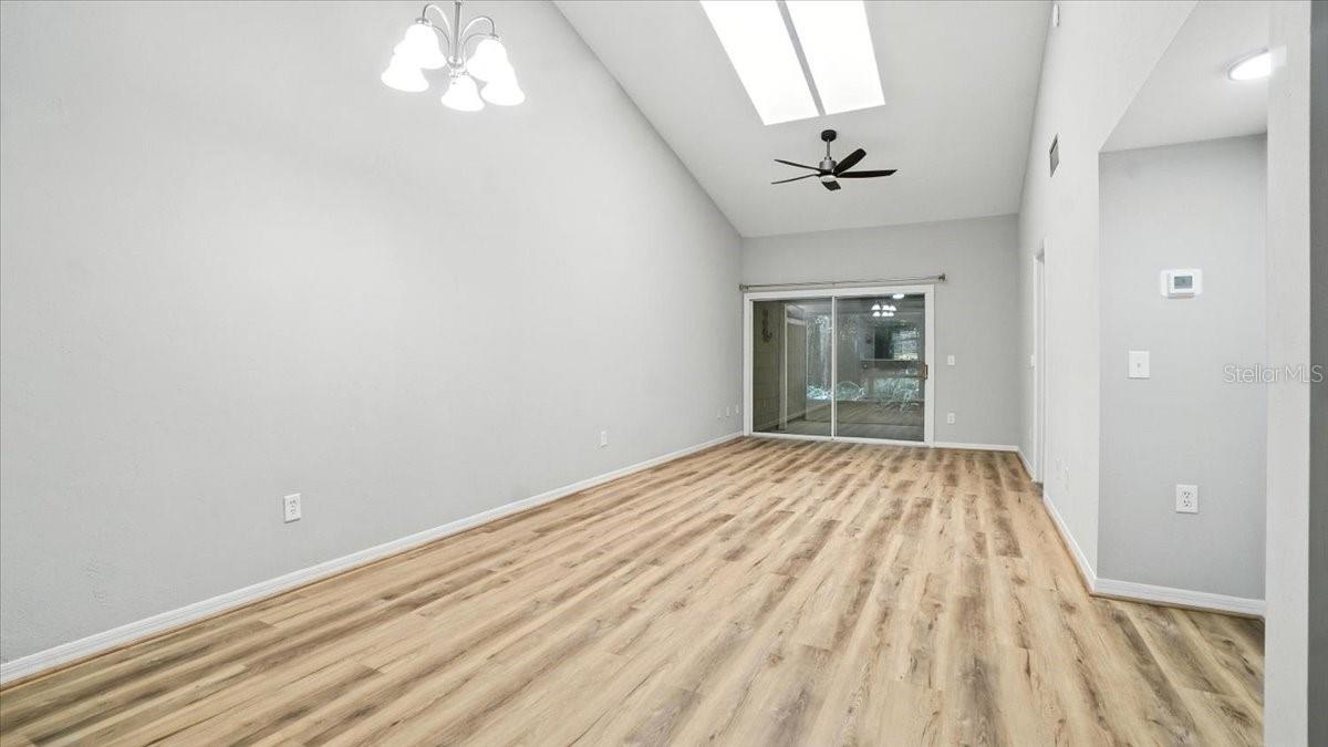Image 4 of 35 For 819 51st Way