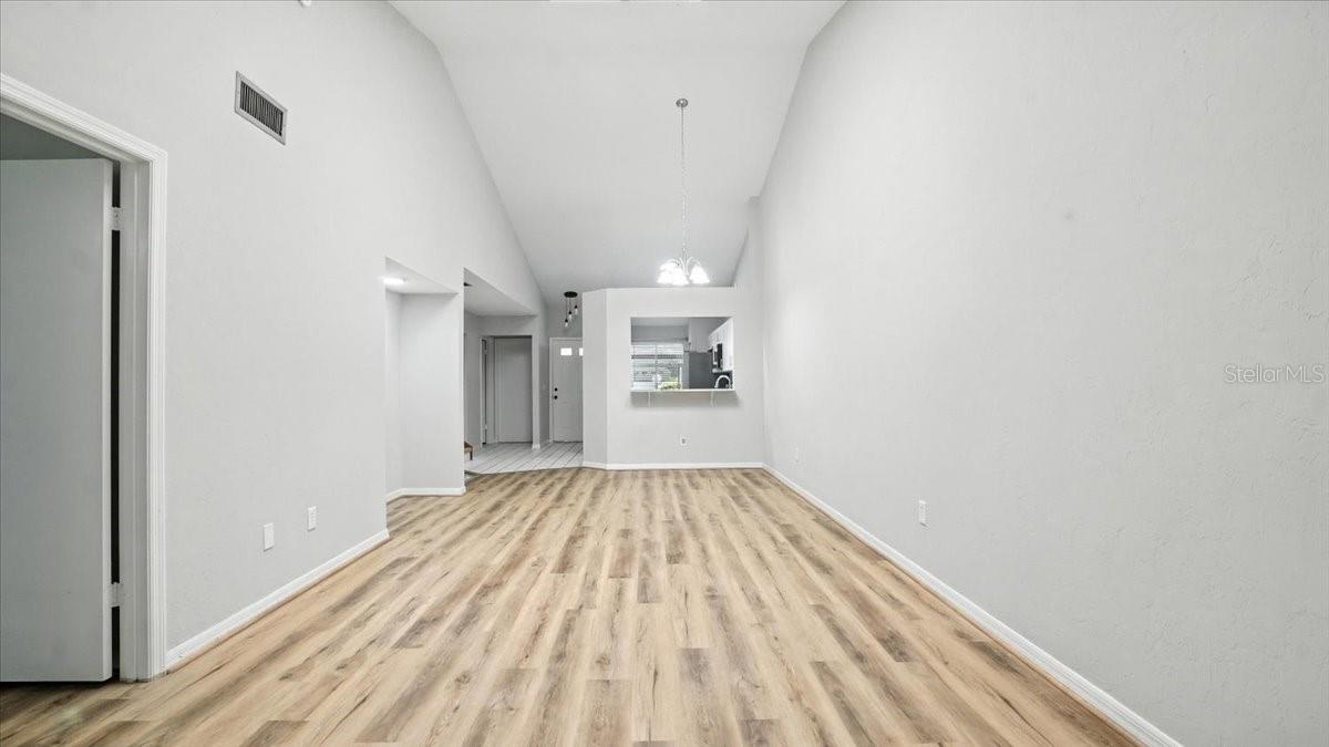 Image 7 of 35 For 819 51st Way
