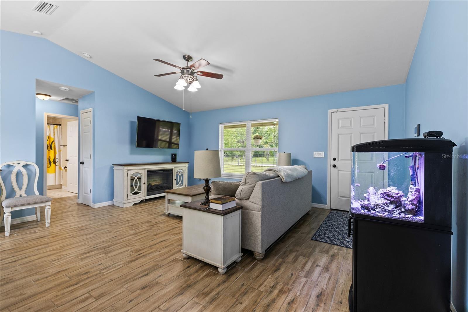 Image 4 of 39 For 24708 170th Terrace
