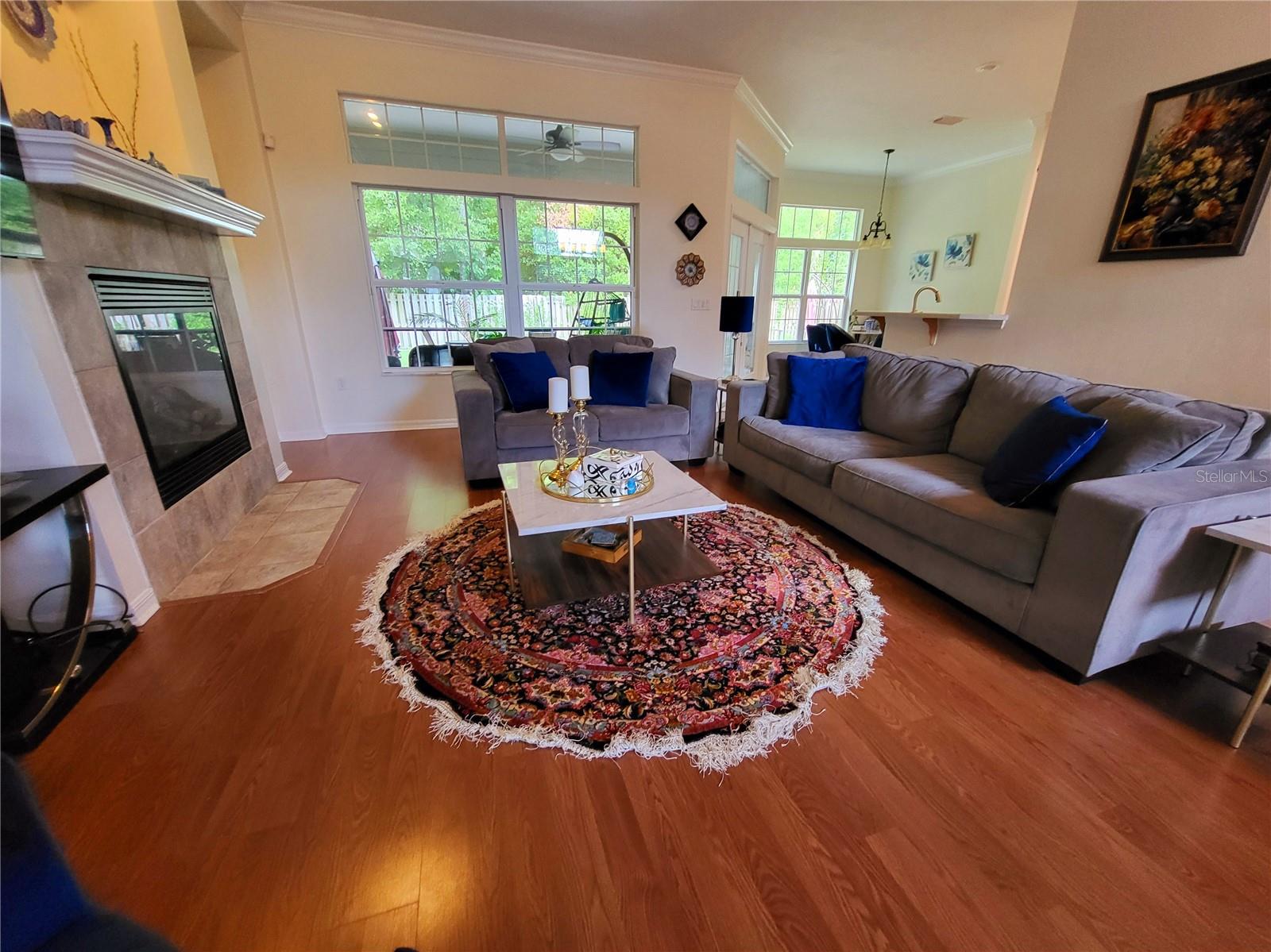 Image 11 of 29 For 929 83rd Terrace