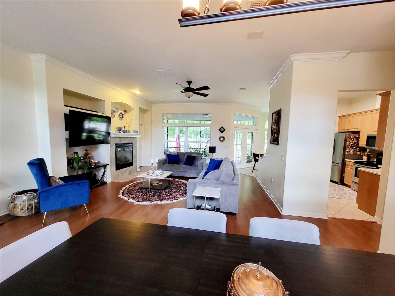 Image 12 of 29 For 929 83rd Terrace