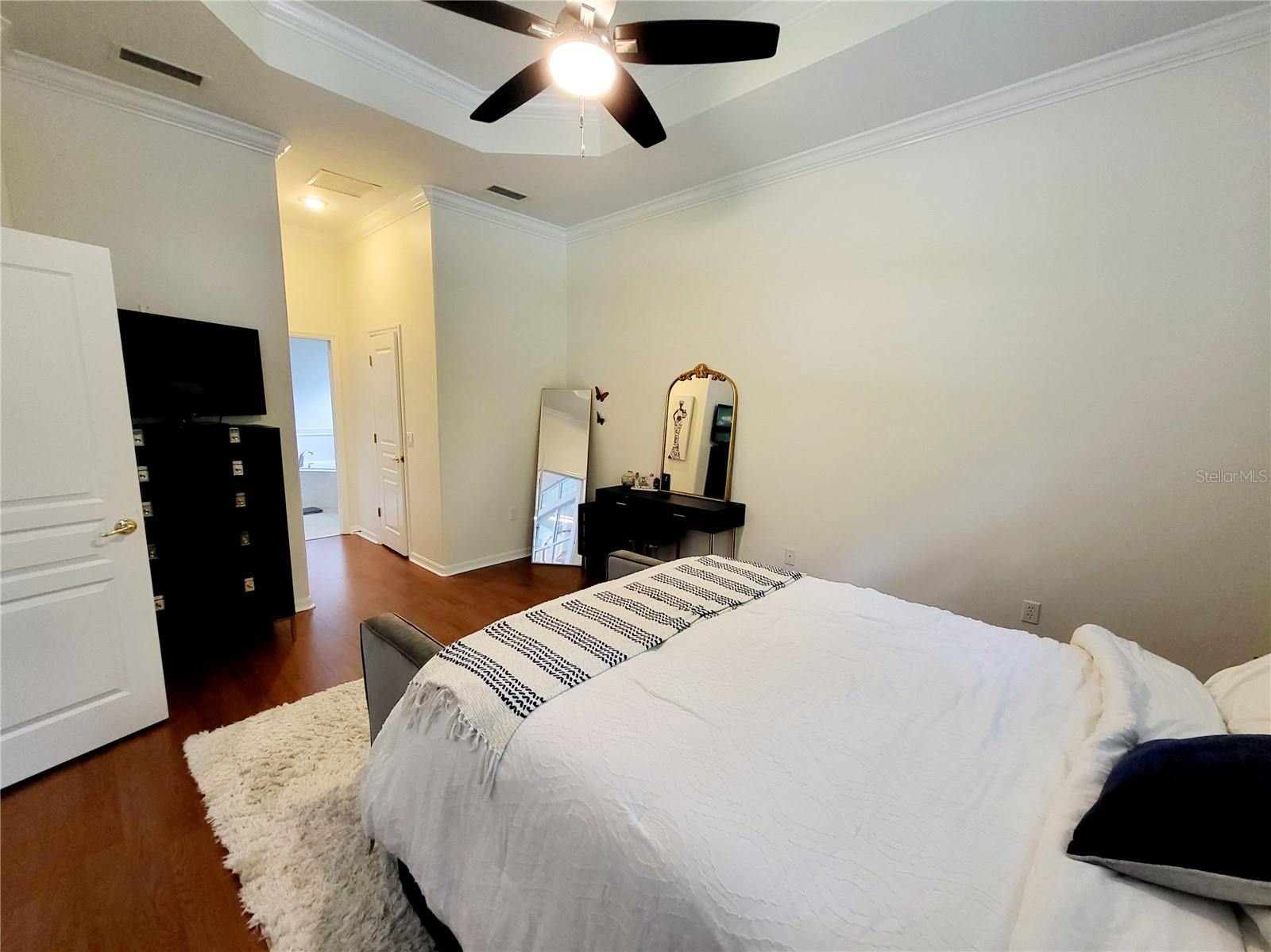 Image 21 of 29 For 929 83rd Terrace