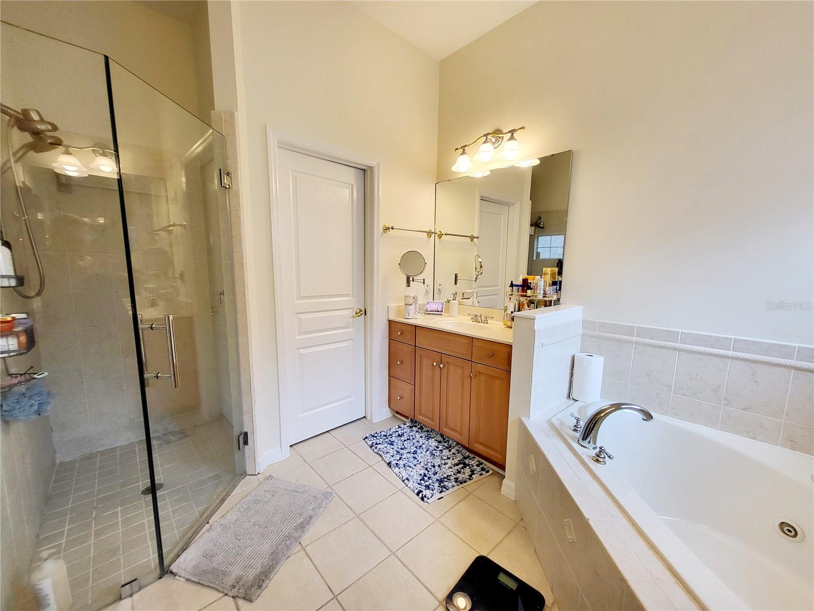 Image 22 of 29 For 929 83rd Terrace