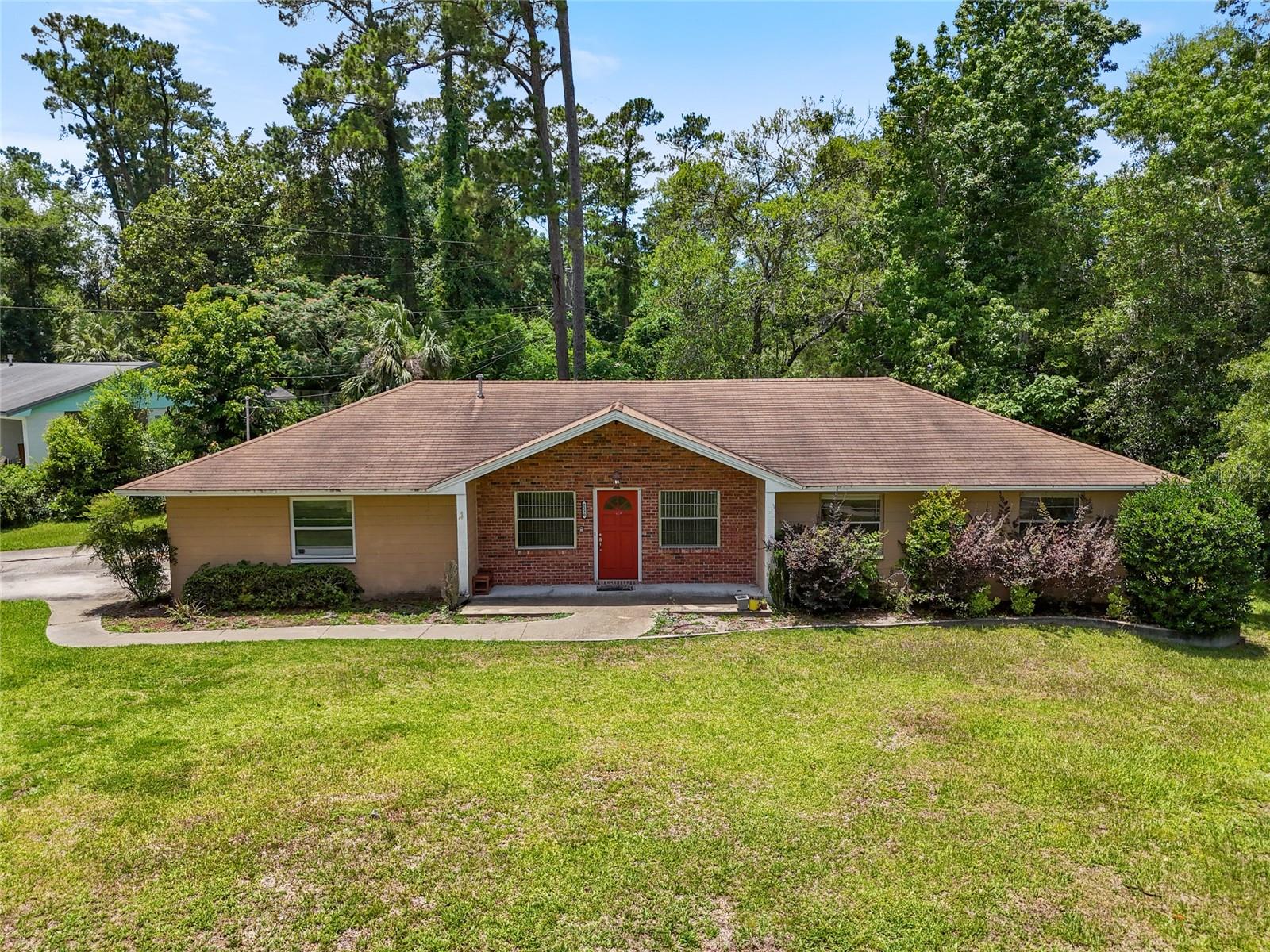 Image 3 of 36 For 2230 57th Terrace