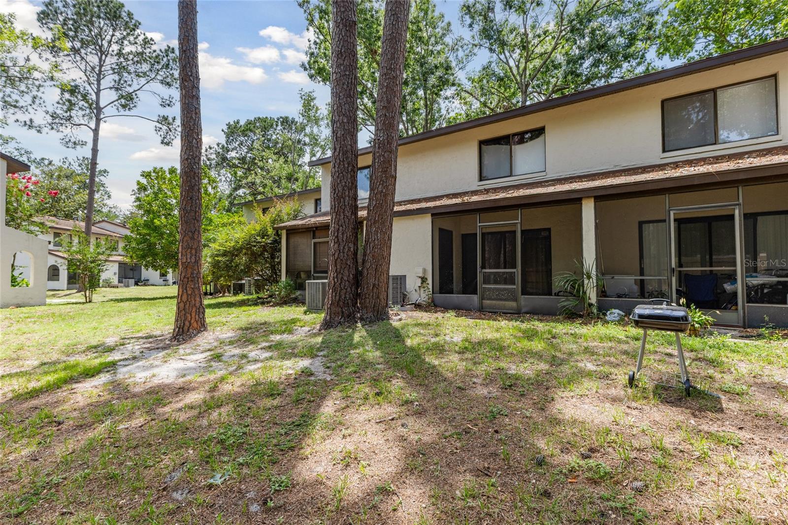 Image 9 of 22 For 2635 35th Place 304