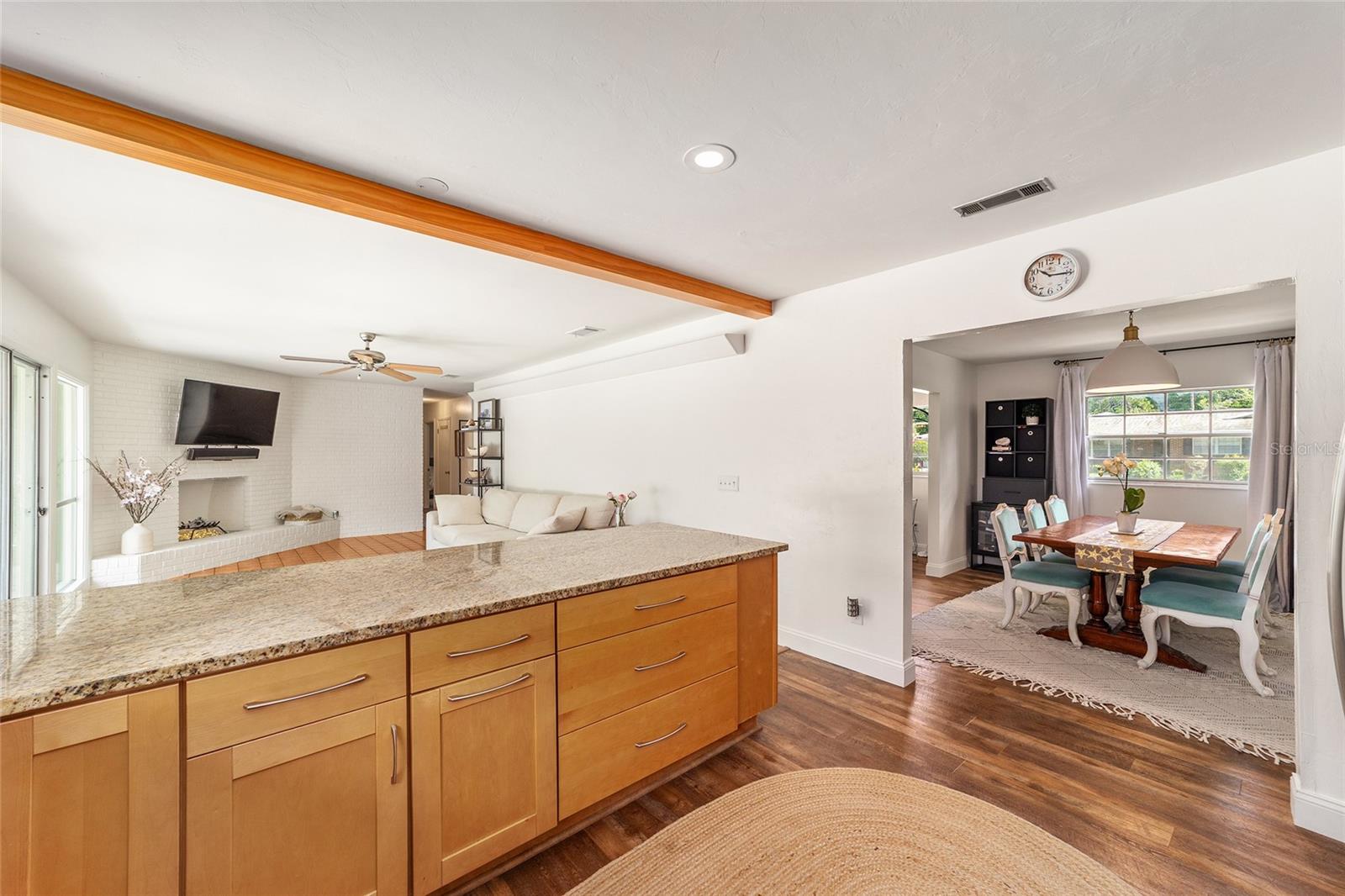 Image 10 of 24 For 2223 21st Avenue
