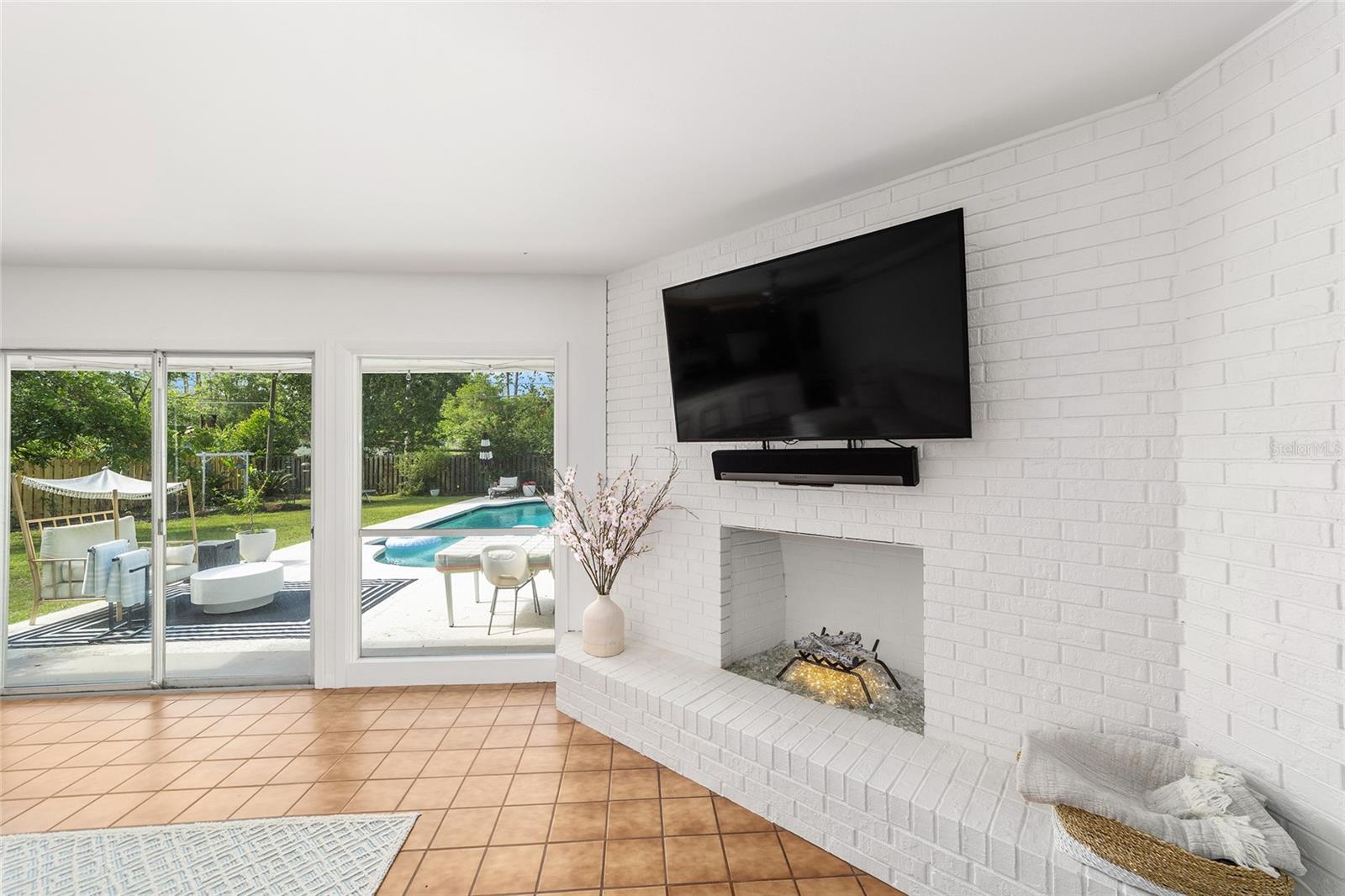 Image 12 of 24 For 2223 21st Avenue