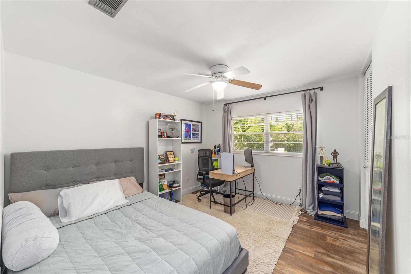 Image 18 of 24 For 2223 21st Avenue