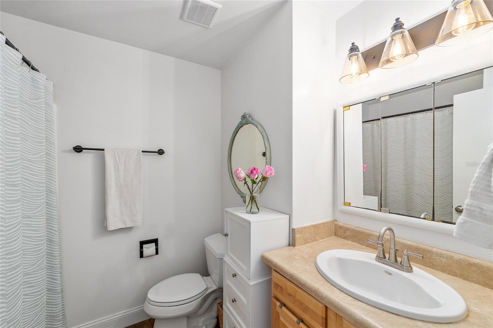 Image 19 of 24 For 2223 21st Avenue