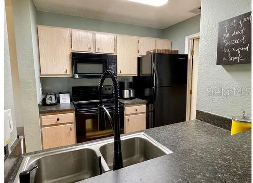 Image 4 of 8 For 3705 27th Street 1113