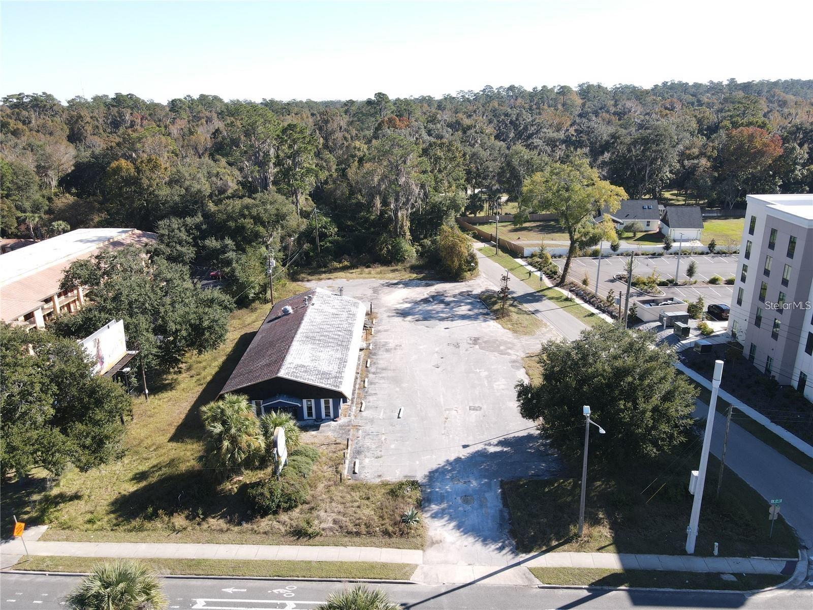 Image 2 of 13 For 2445 13th Street