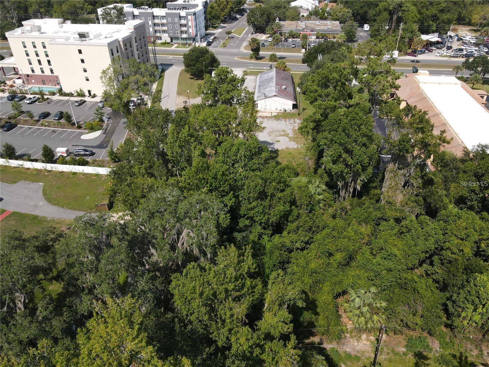 Image 4 of 13 For 2445 13th Street
