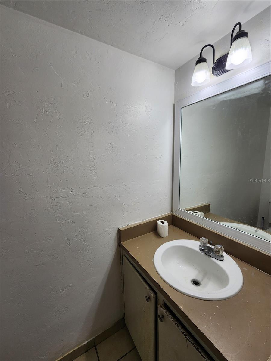 Image 11 of 32 For 713 69 Street B