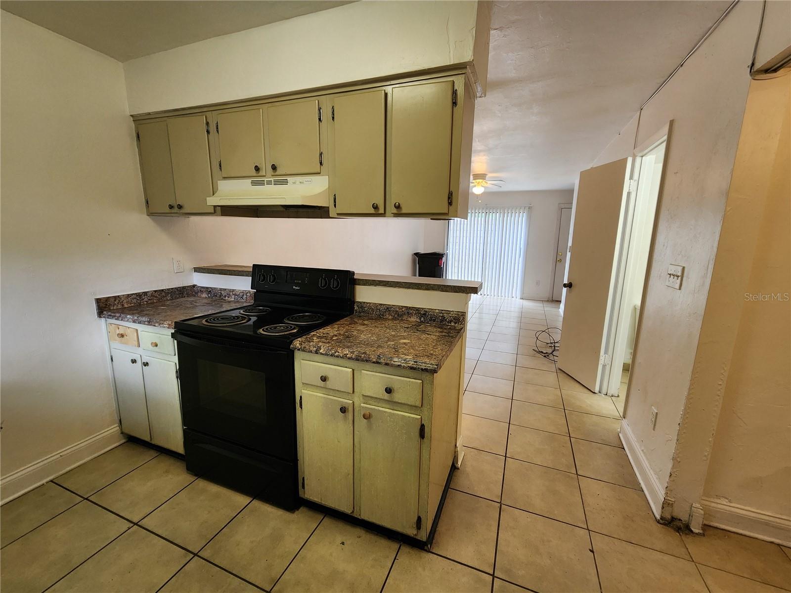 Image 14 of 32 For 713 69 Street B