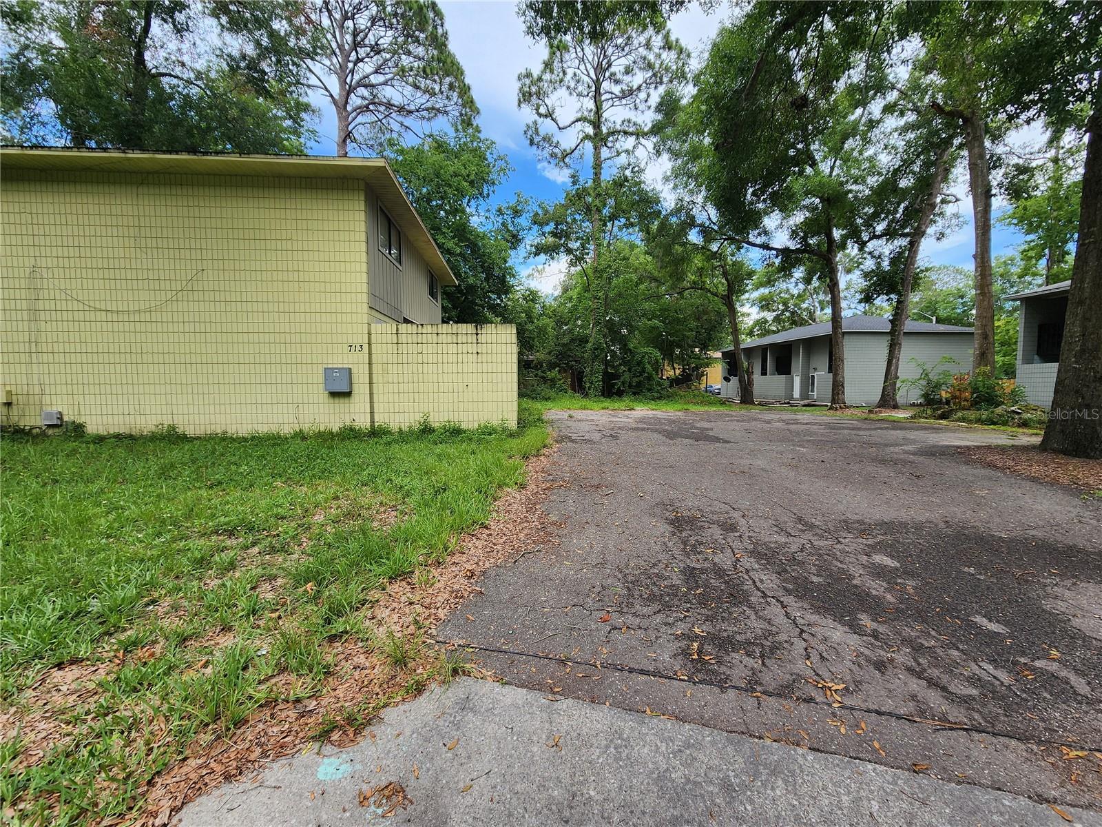 Image 2 of 32 For 713 69 Street B