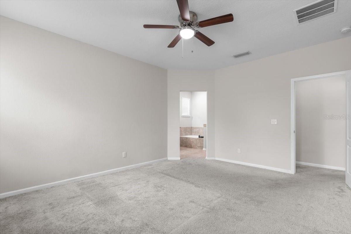 Image 31 of 82 For 1011 Wetland Ridge Circle