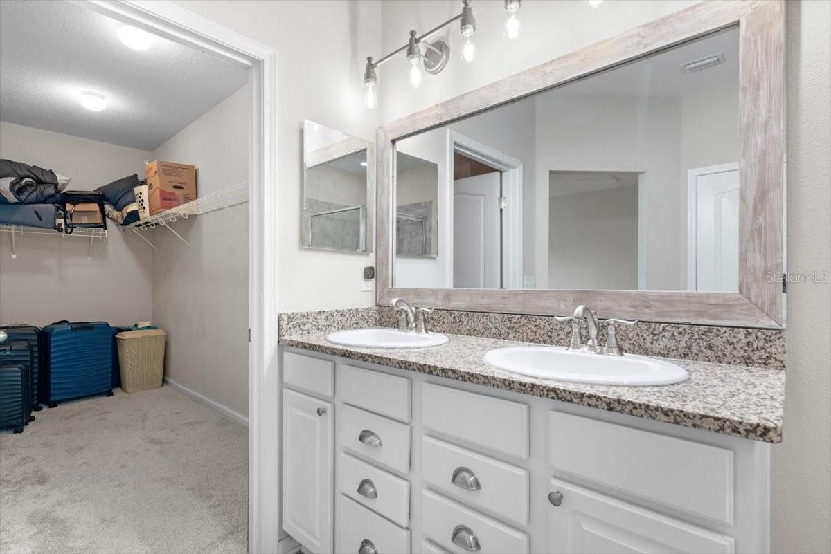 Image 36 of 82 For 1011 Wetland Ridge Circle