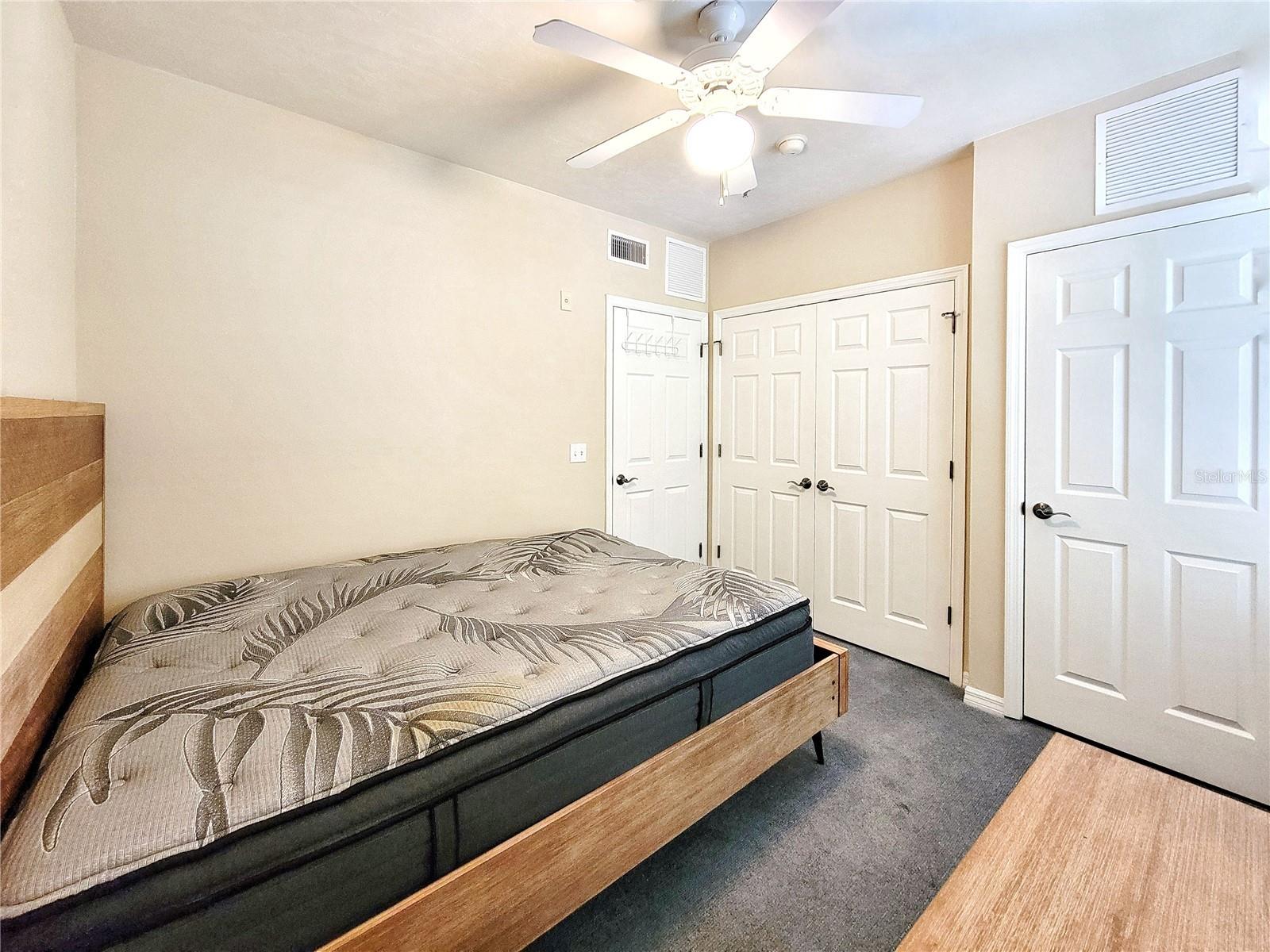 Image 15 of 22 For 1220 1st Avenue 304