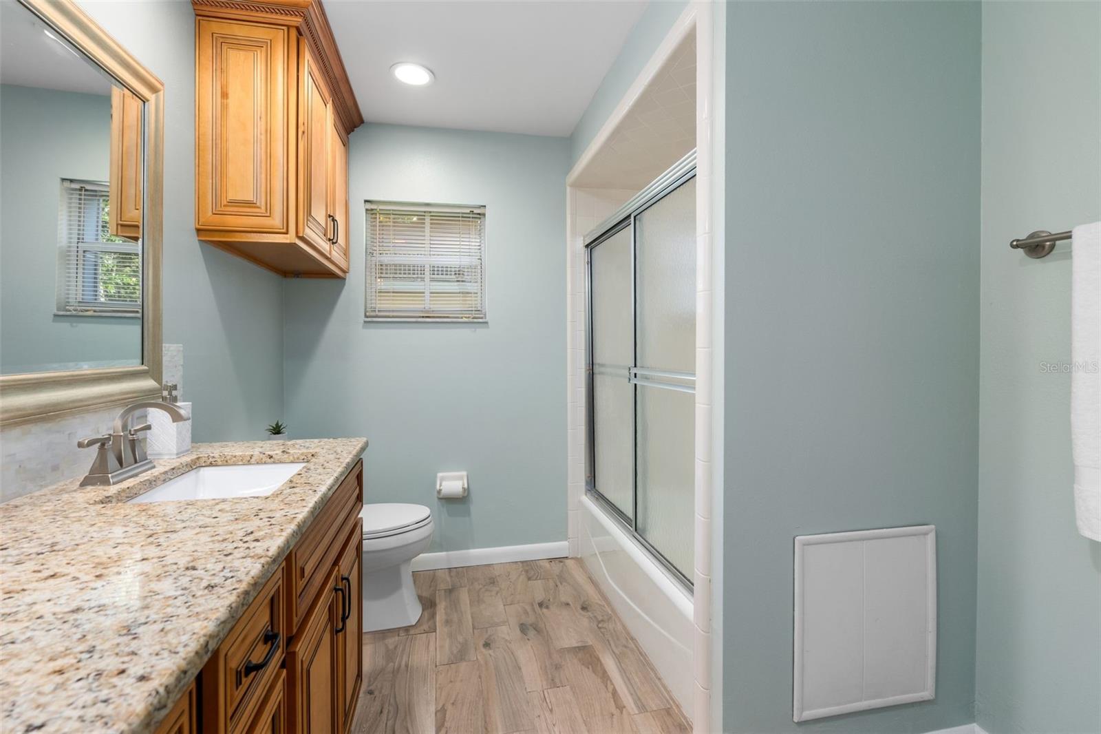 Listing photo id 29 for 900 Snug Harbor Road