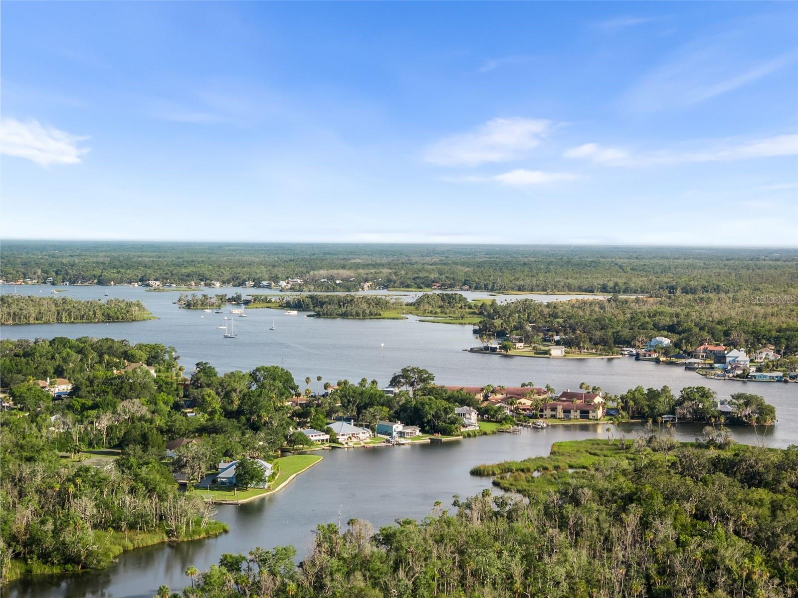 Listing photo id 39 for 900 Snug Harbor Road