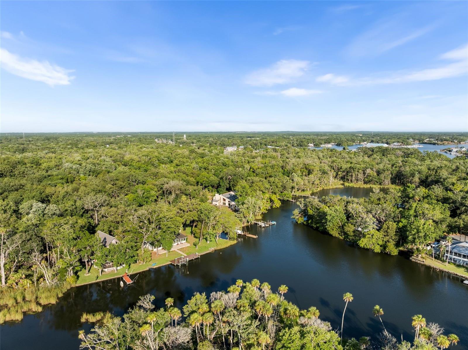 Listing photo id 40 for 900 Snug Harbor Road