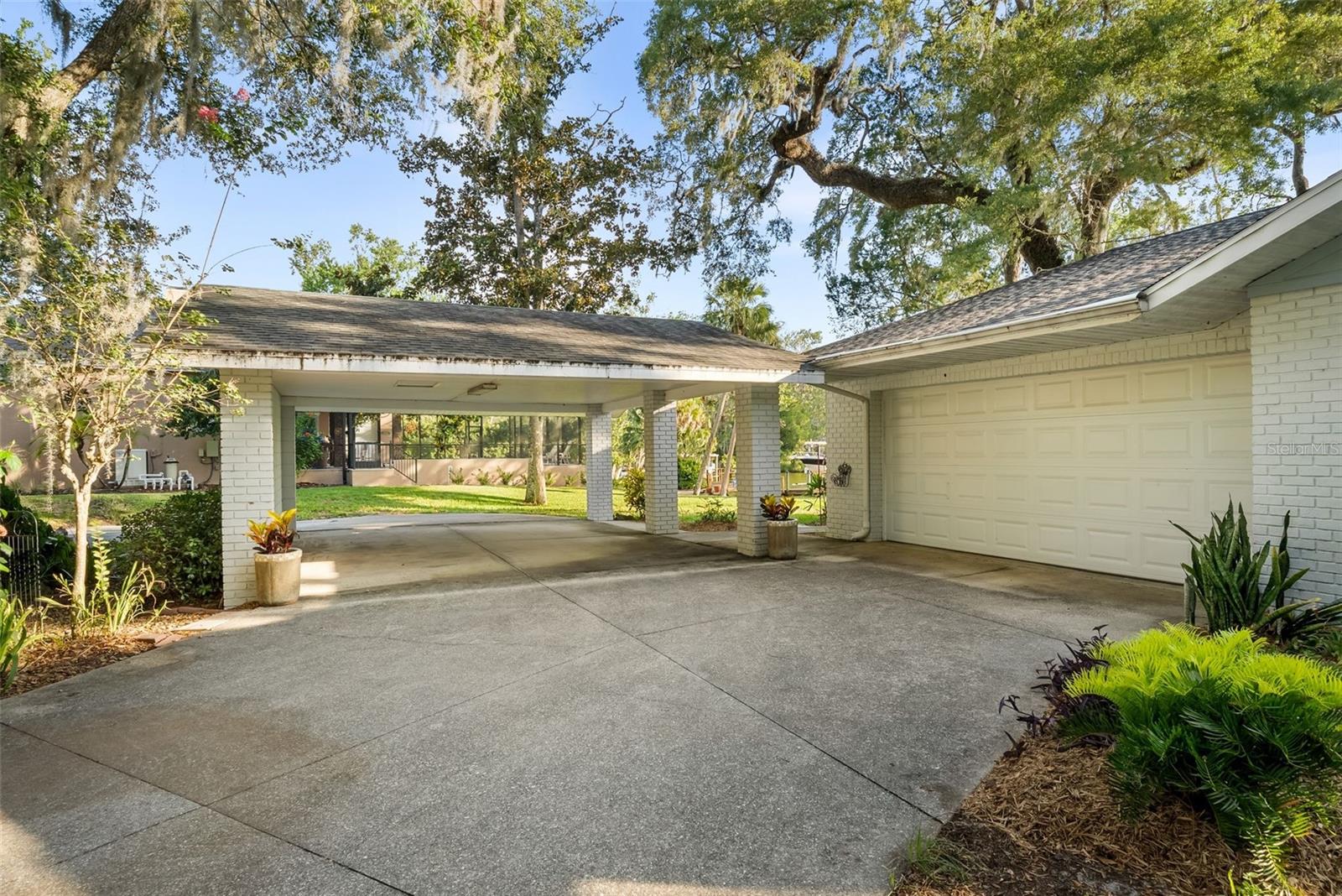 Listing photo id 5 for 900 Snug Harbor Road