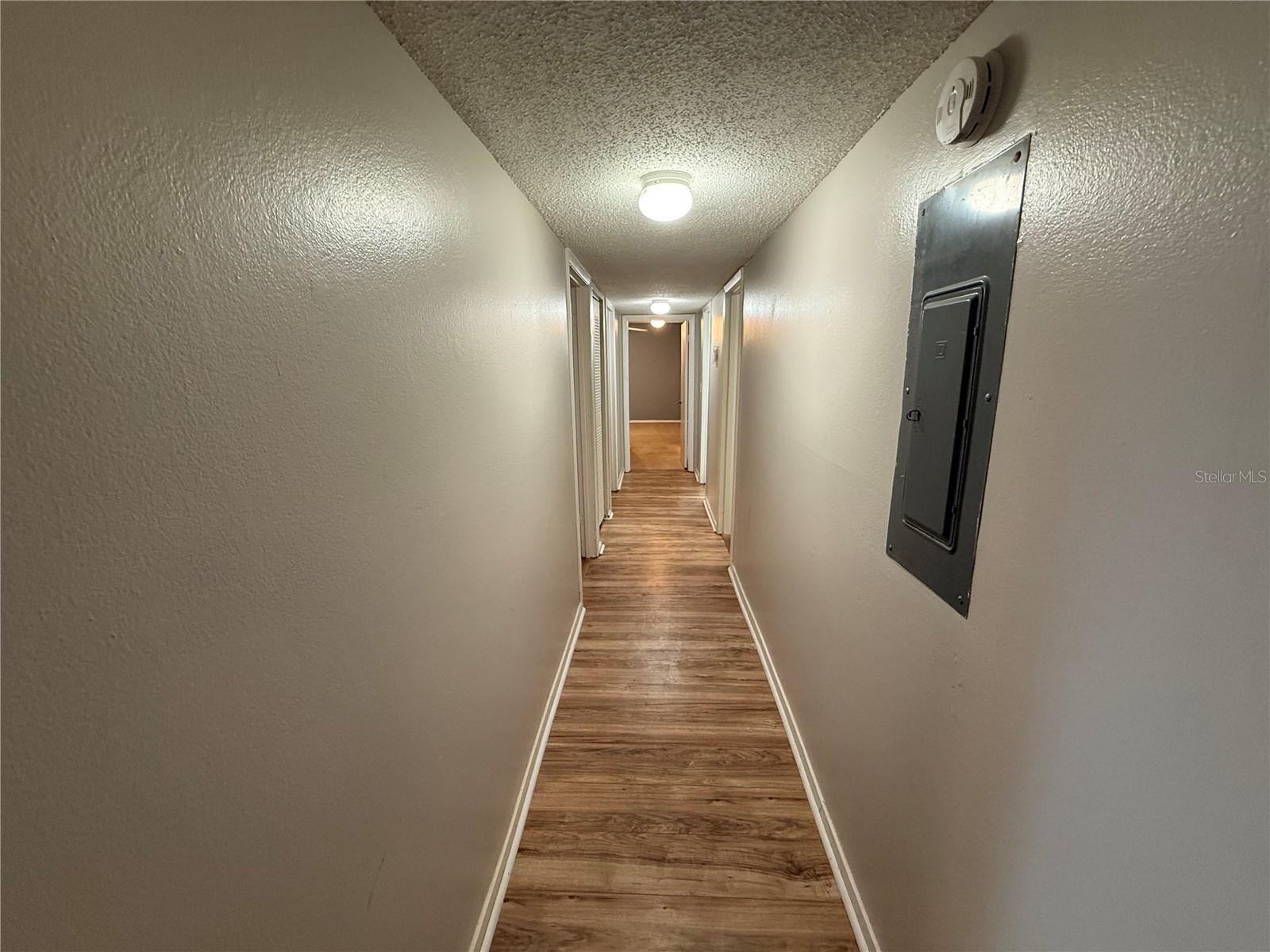 Image 6 of 12 For 6519 Newberry Road 1012