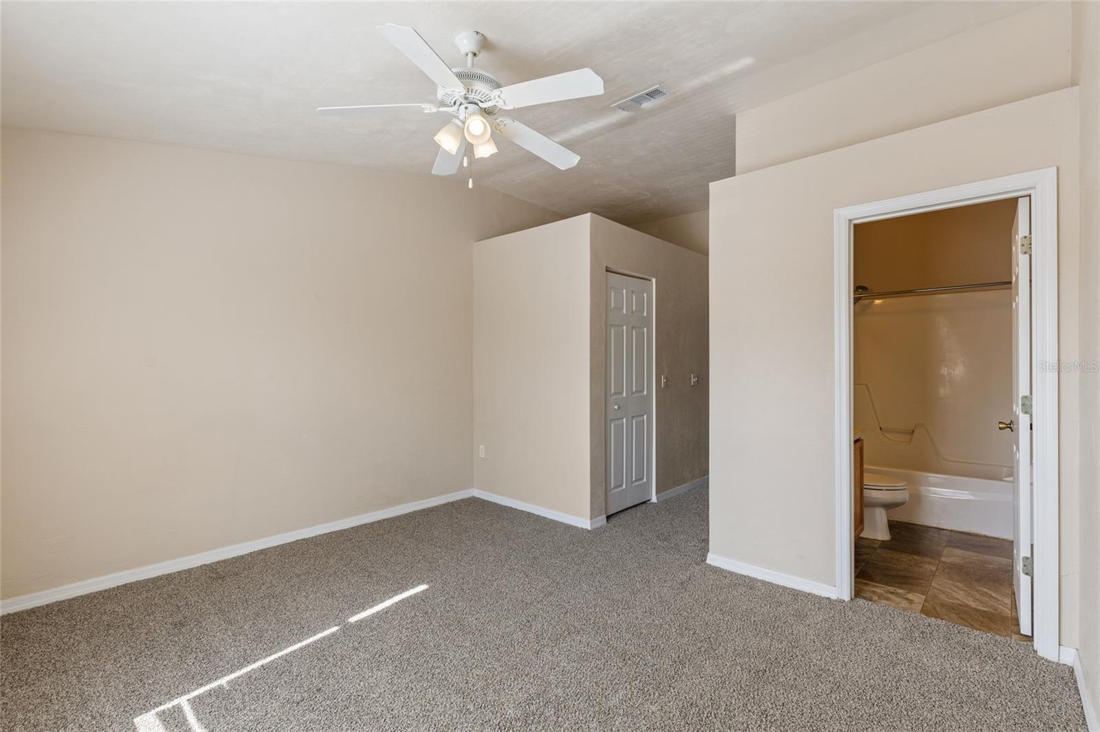 Image 14 of 18 For 3901 20th Avenue 806