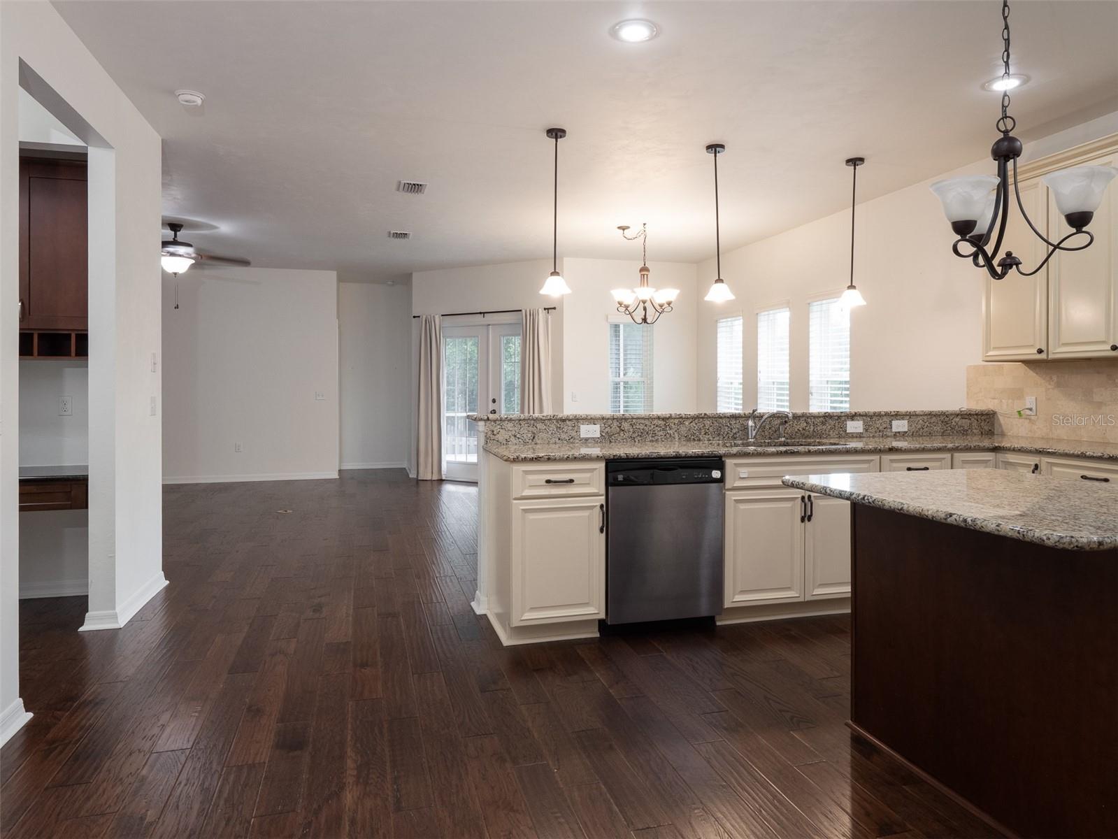 Image 11 of 37 For 1541 100th Drive
