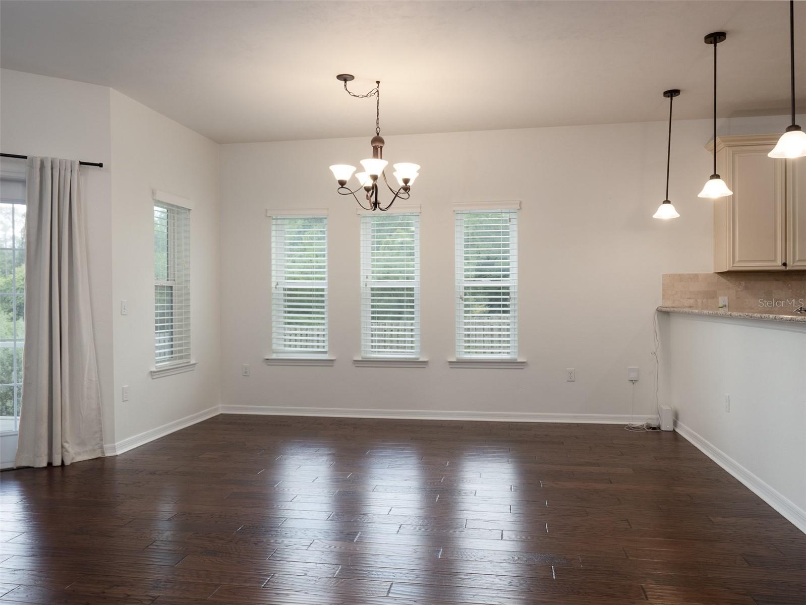 Image 13 of 37 For 1541 100th Drive