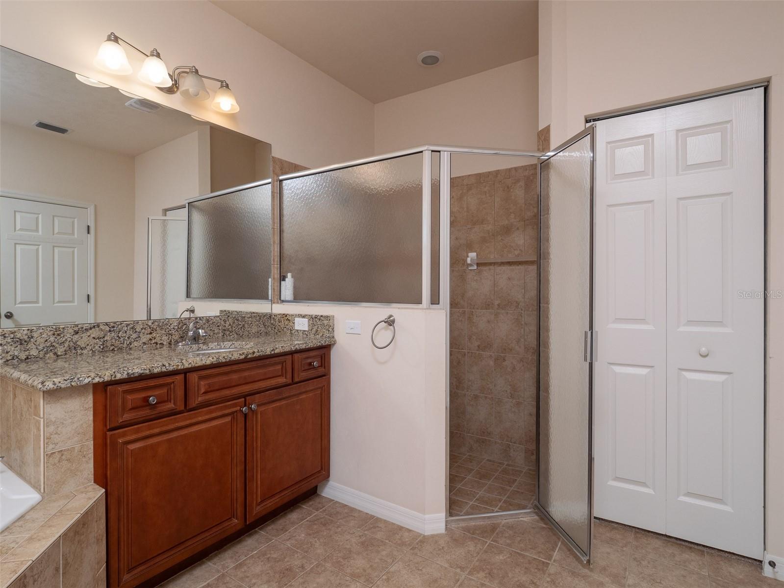 Image 23 of 37 For 1541 100th Drive