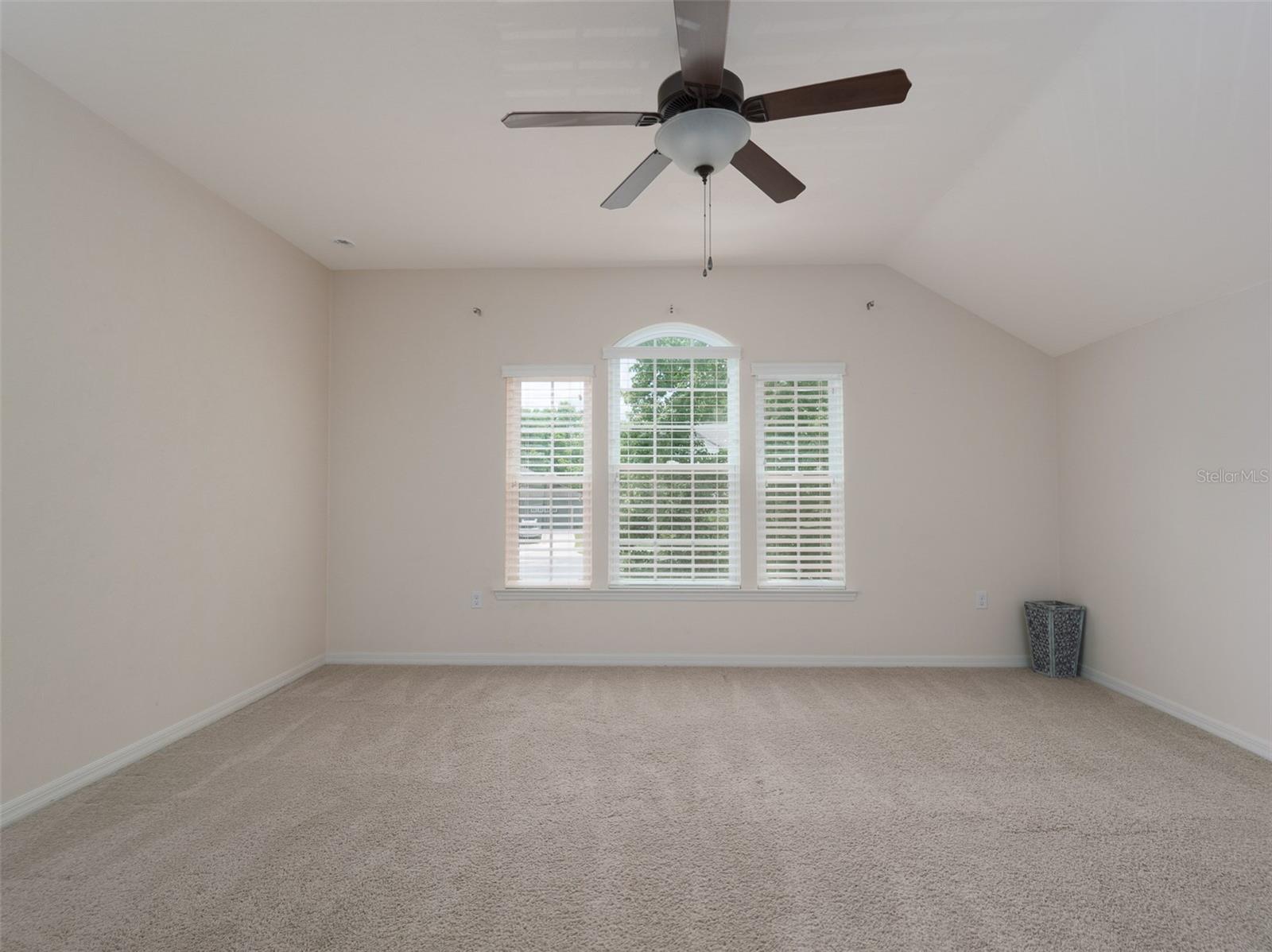 Image 24 of 37 For 1541 100th Drive
