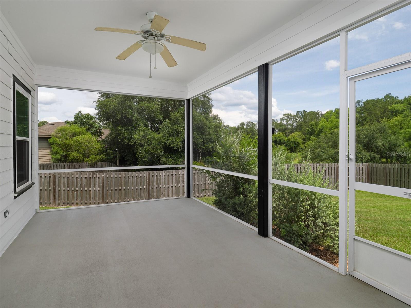 Image 4 of 37 For 1541 100th Drive
