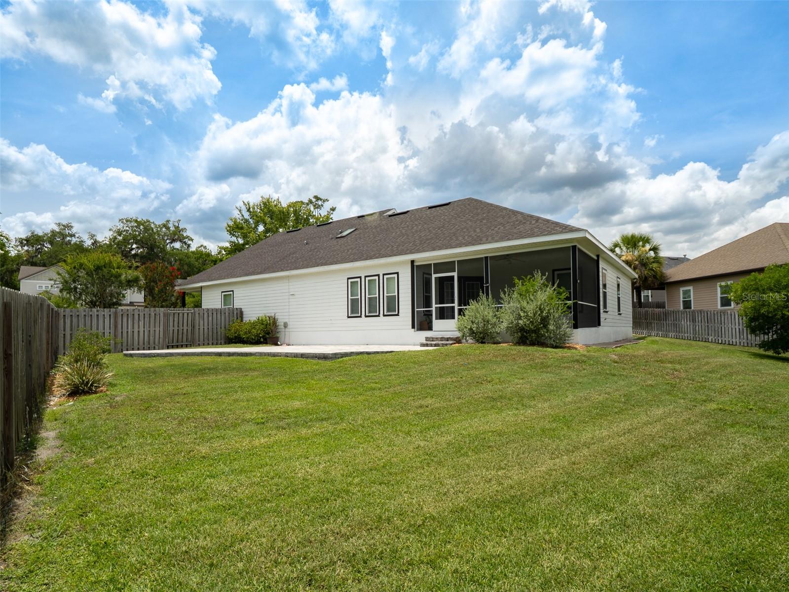 Image 7 of 37 For 1541 100th Drive