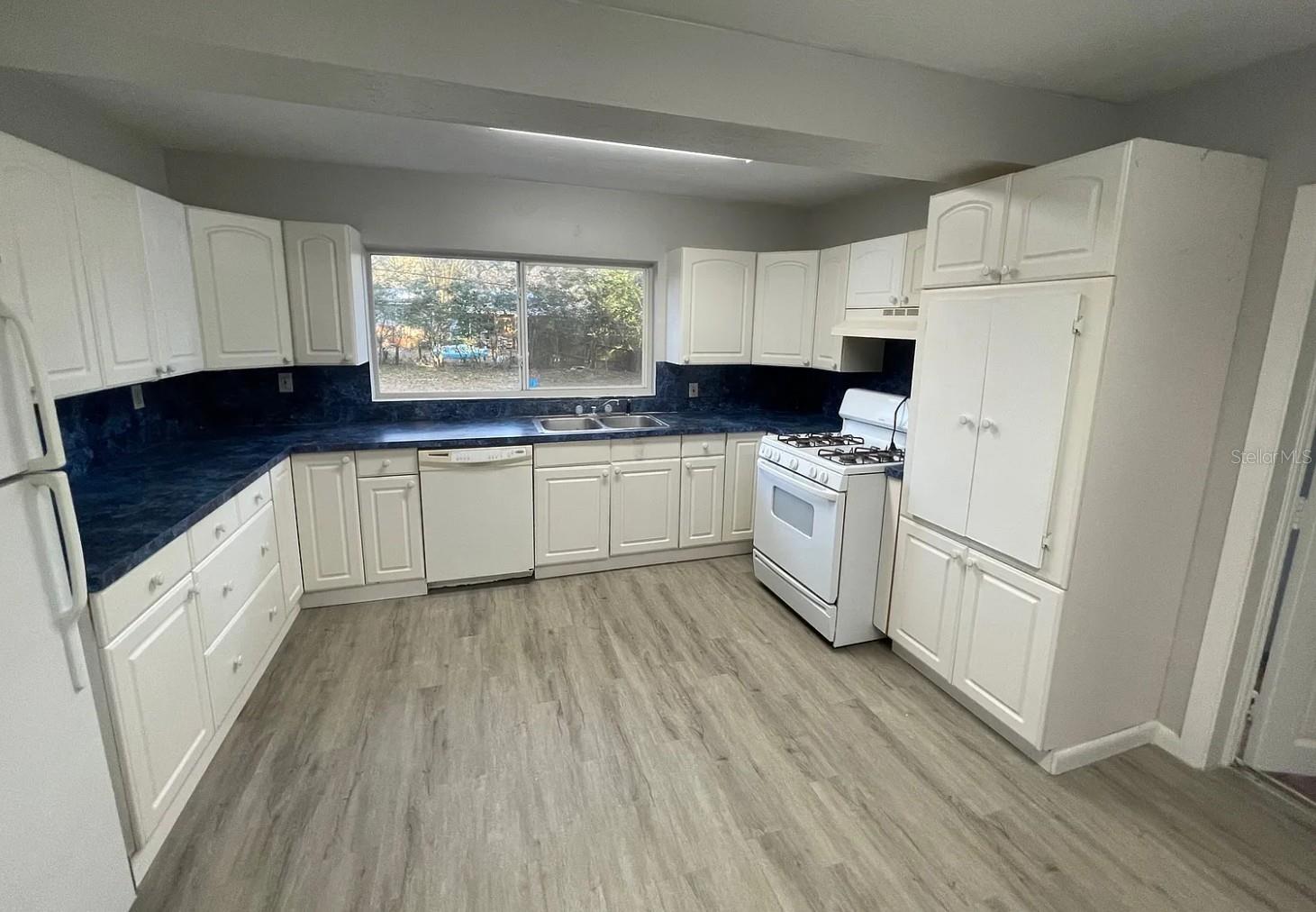 Image 2 of 10 For 3811 20th Street