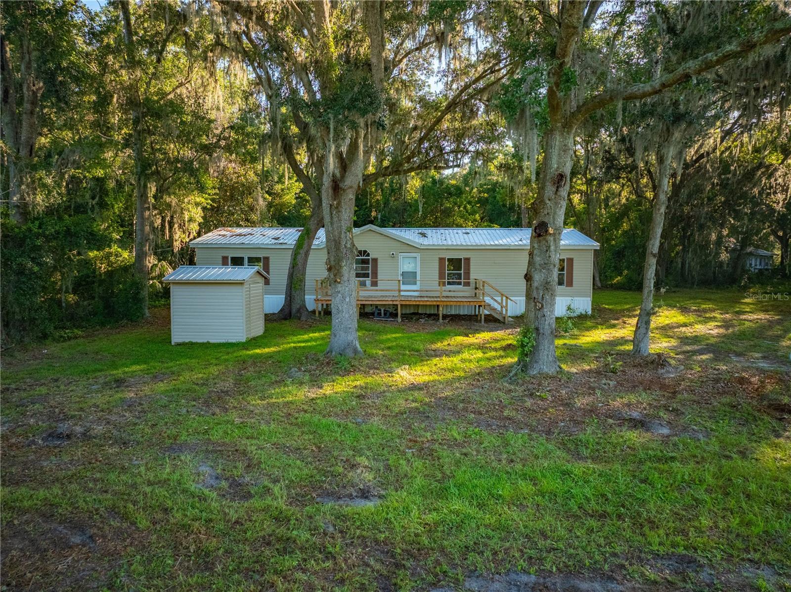 Image 5 of 24 For 7228 44th Avenue
