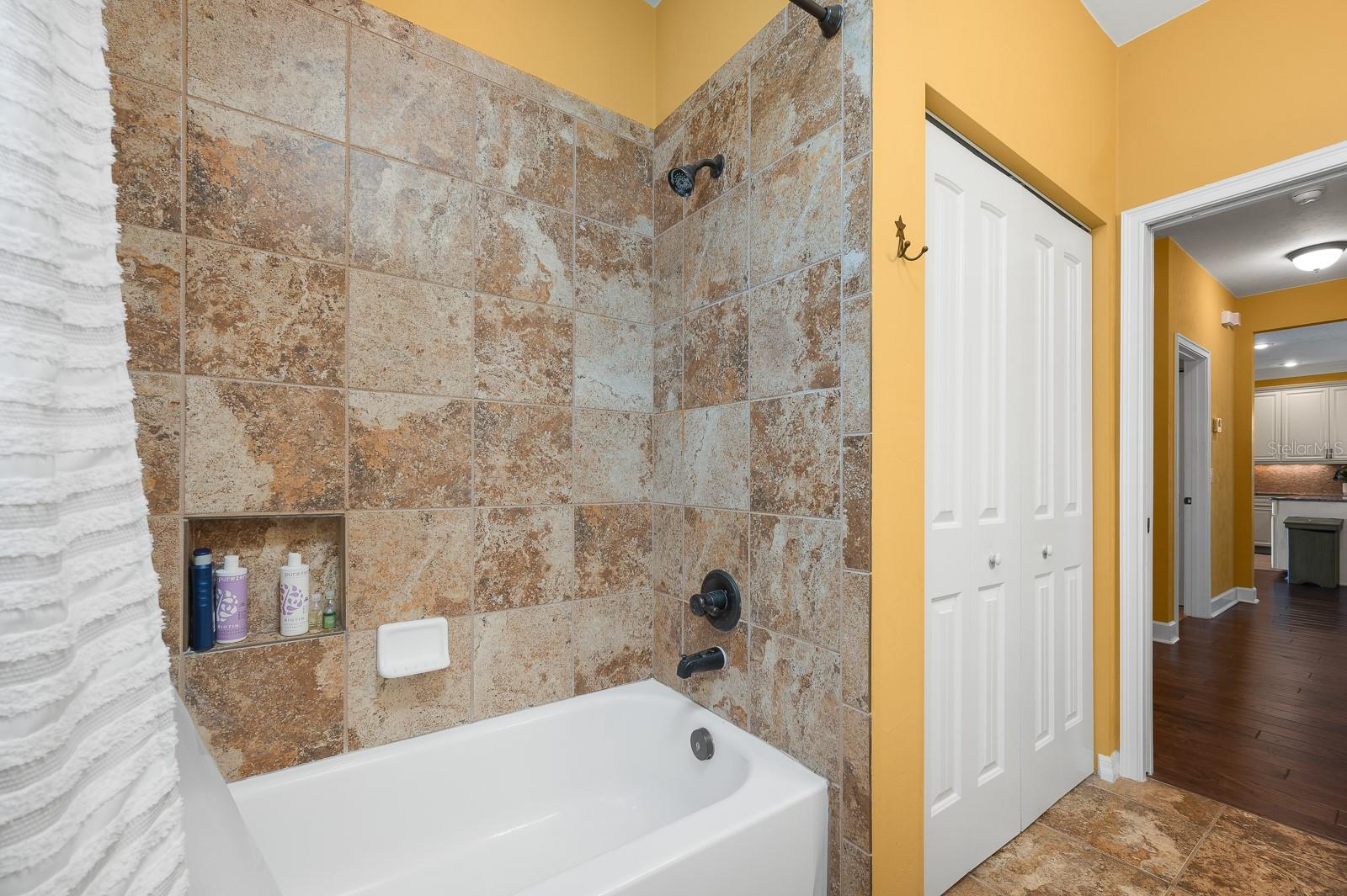 Image 26 of 44 For 7827 79th Drive