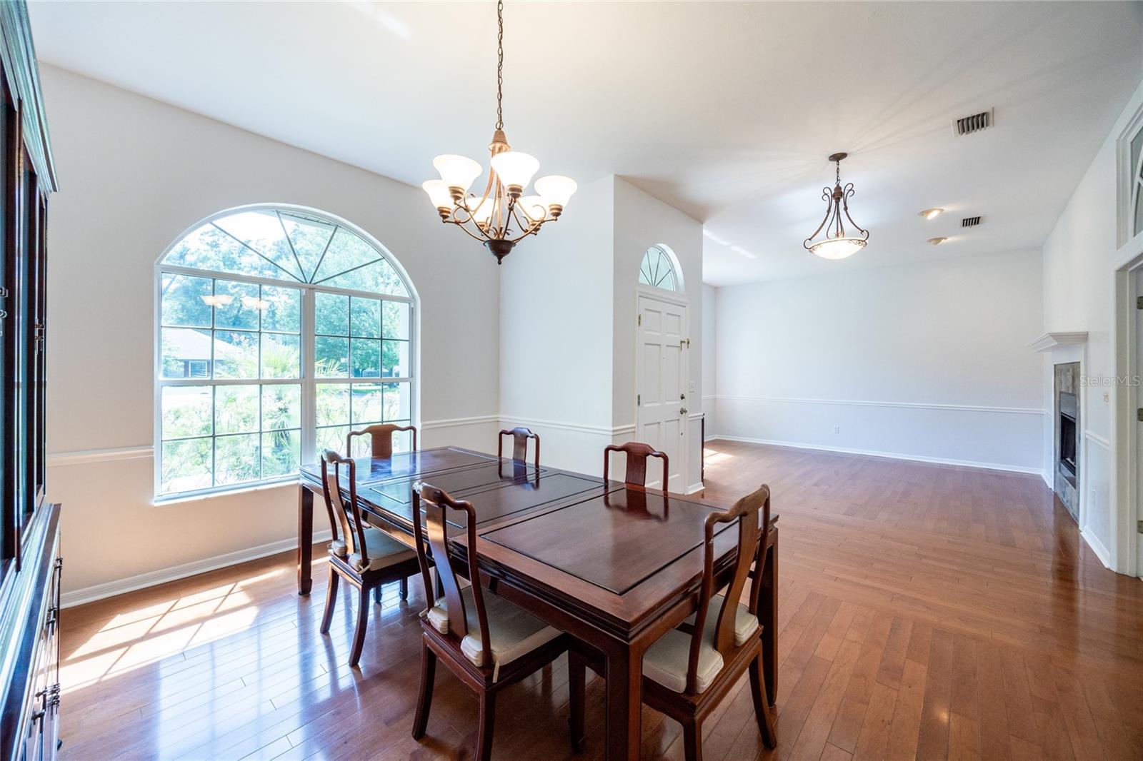 Image 10 of 73 For 2013 76th Terrace