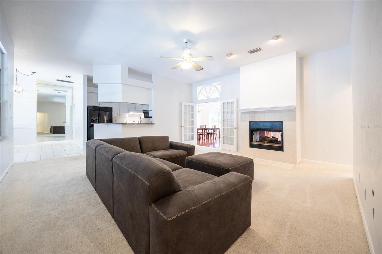 Image 11 of 73 For 2013 76th Terrace