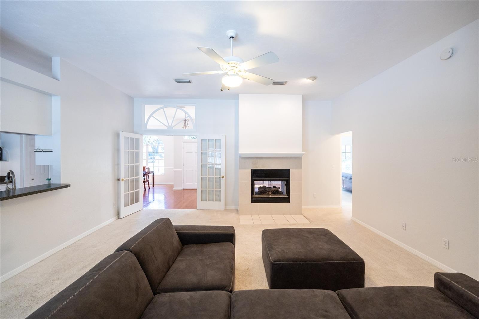 Image 12 of 73 For 2013 76th Terrace