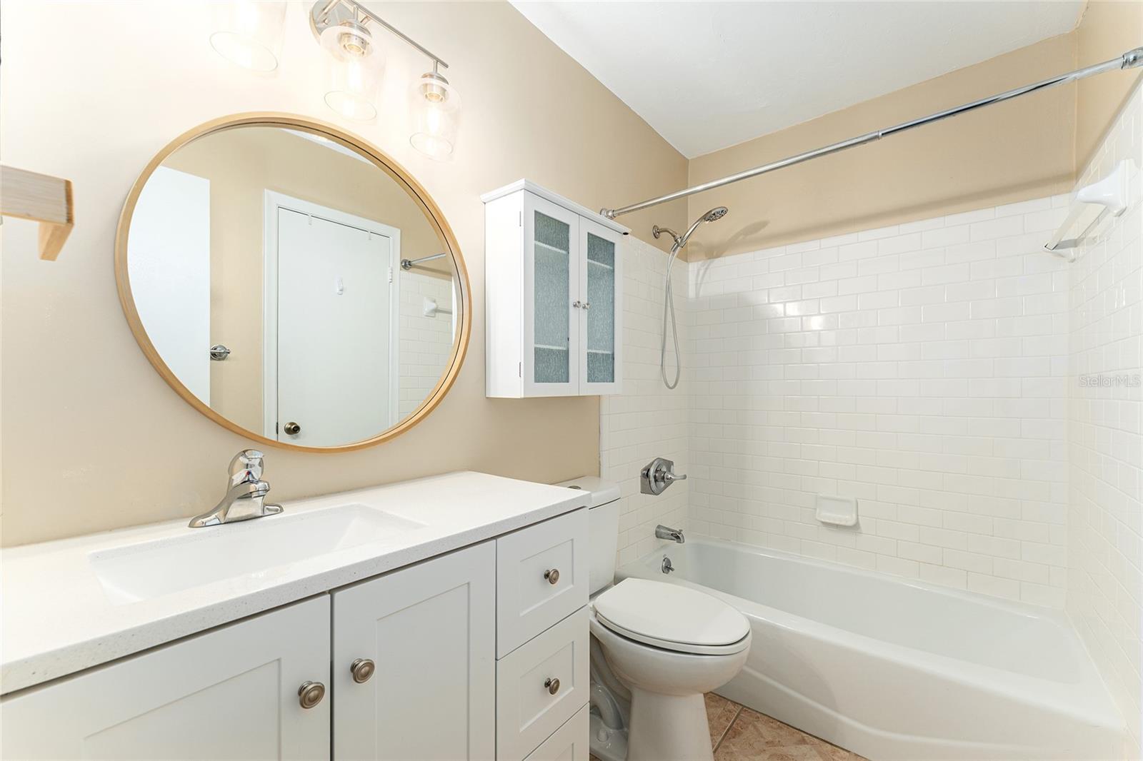 Image 21 of 26 For 2838 14th Drive