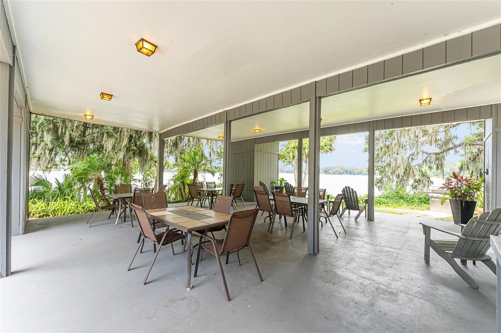 Image 25 of 26 For 2838 14th Drive