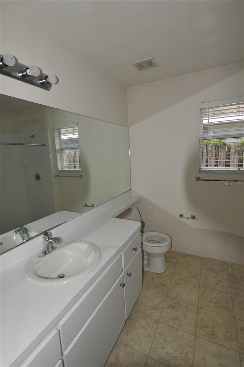 Image 33 of 51 For 4930 20 Drive