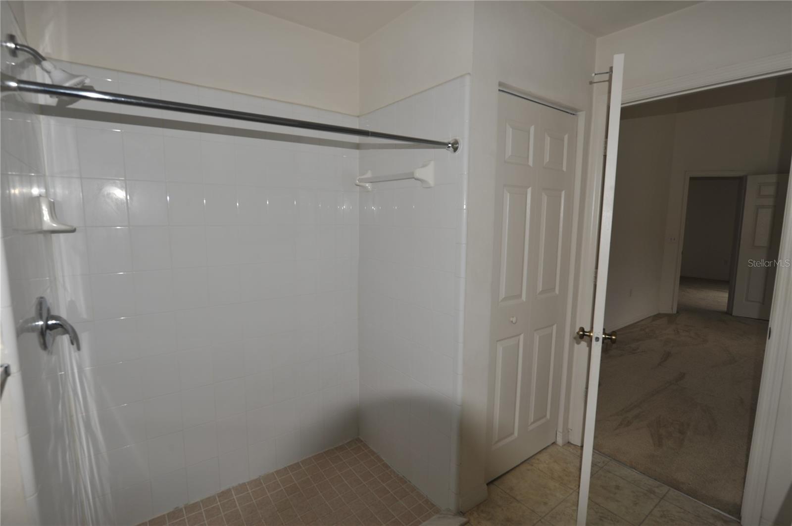 Image 36 of 51 For 4930 20 Drive