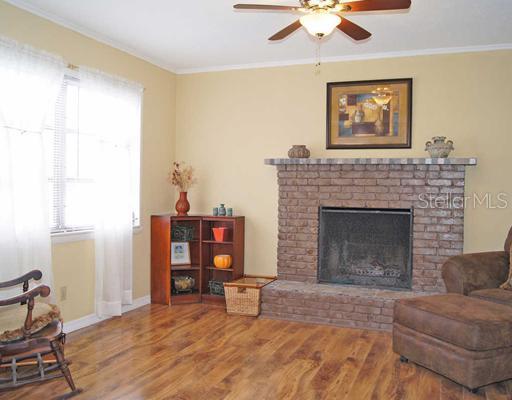 Image 3 of 30 For 487 Midway Drive B
