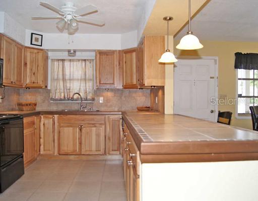 Image 4 of 30 For 487 Midway Drive B